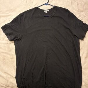 James Perse Men's Black T-Shirt

Size 4